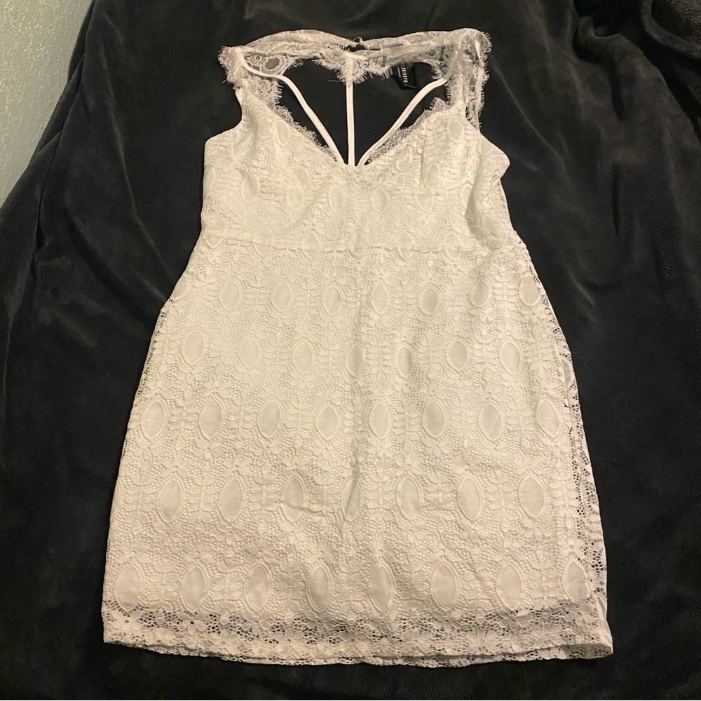 NWT Without a doubt lace dress